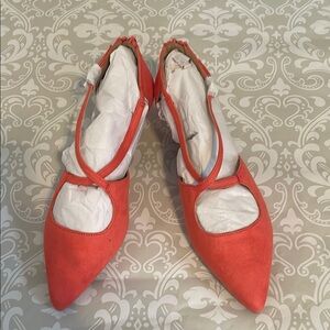 Comfortview Vibrant Coral Dawn Kitten Heels NWT Sz 9